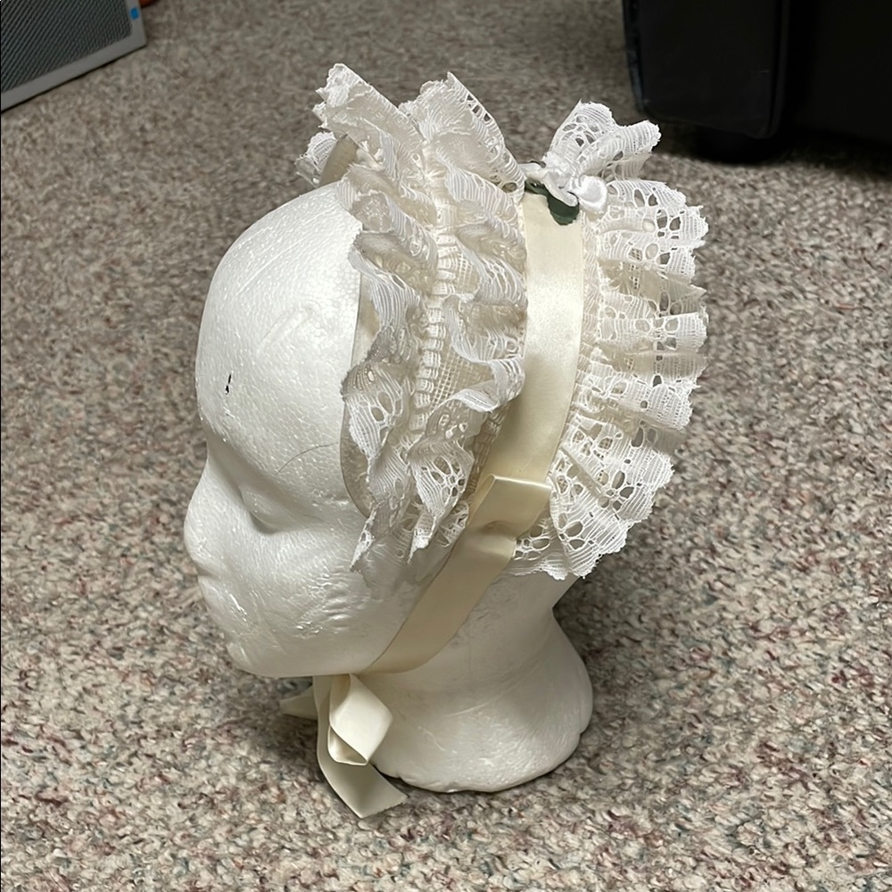 Vintage Victorian look ruffled Cream Lace Headband style hat